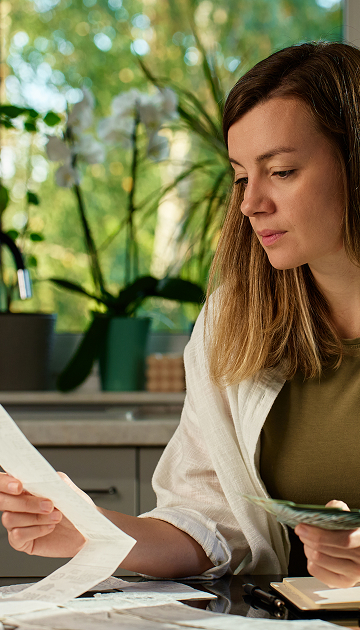 Utility bill management services for invoice processing and expense management